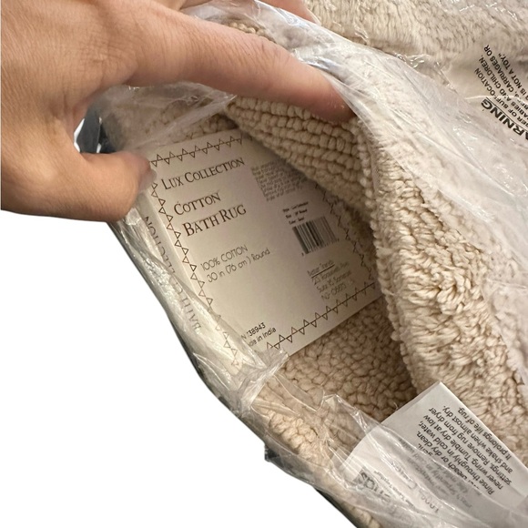 New Better Trends Lux Reversible Bath Rug, 100% Cotton, 30" Round, Sand - Picture 5 of 5